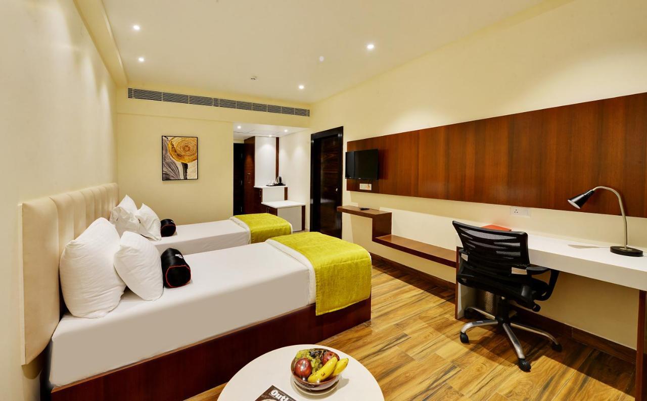 Mastiff Select Gulbarga Hotel Kalaburagi Kültér fotó