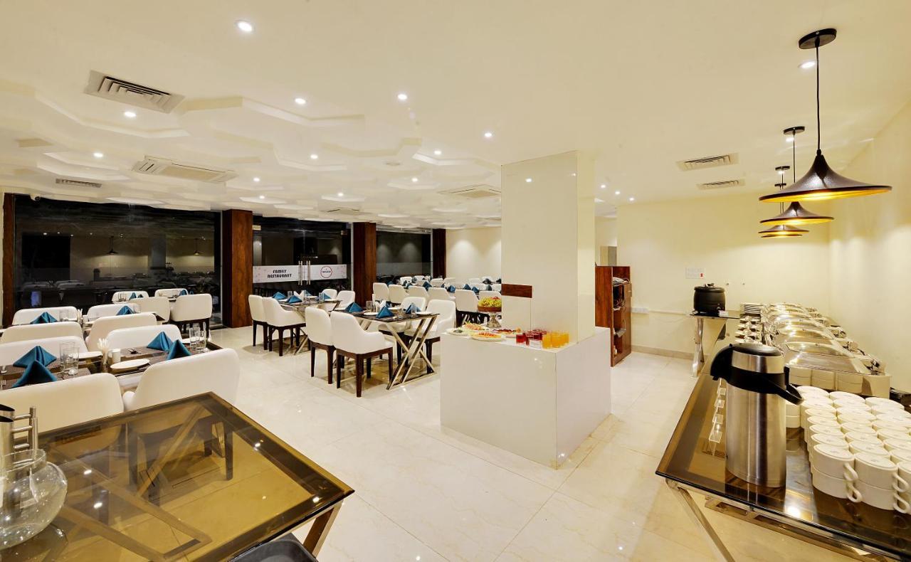 Mastiff Select Gulbarga Hotel Kalaburagi Kültér fotó