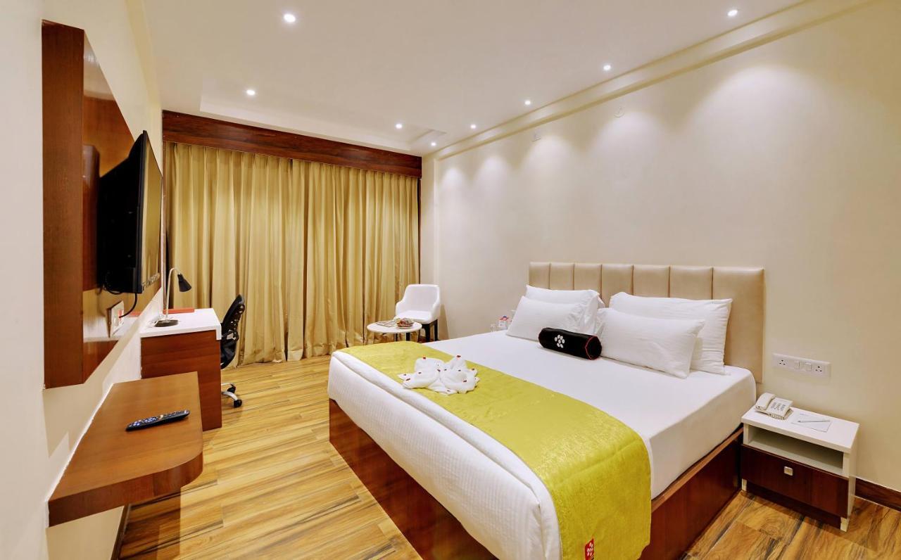 Mastiff Select Gulbarga Hotel Kalaburagi Kültér fotó
