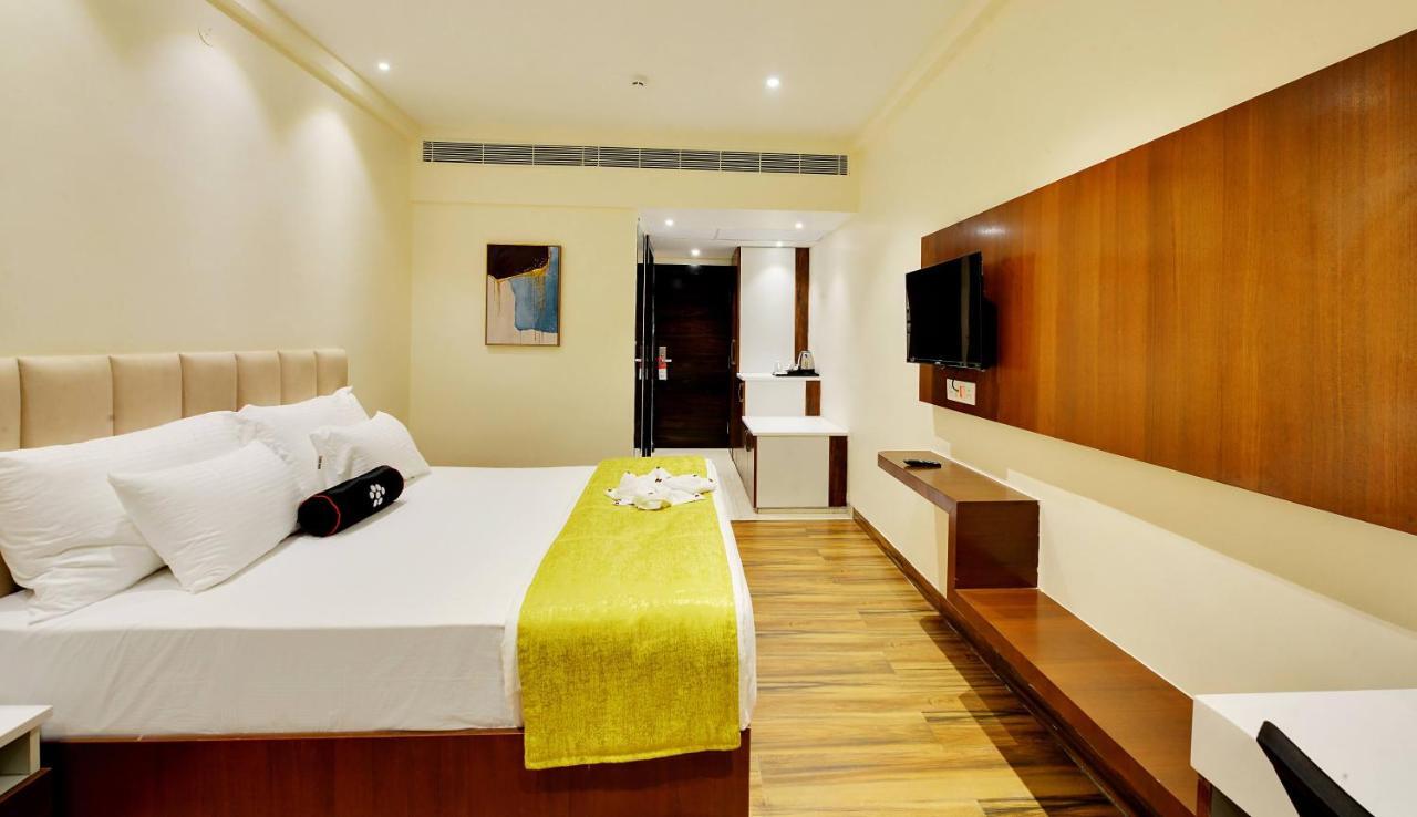 Mastiff Select Gulbarga Hotel Kalaburagi Kültér fotó
