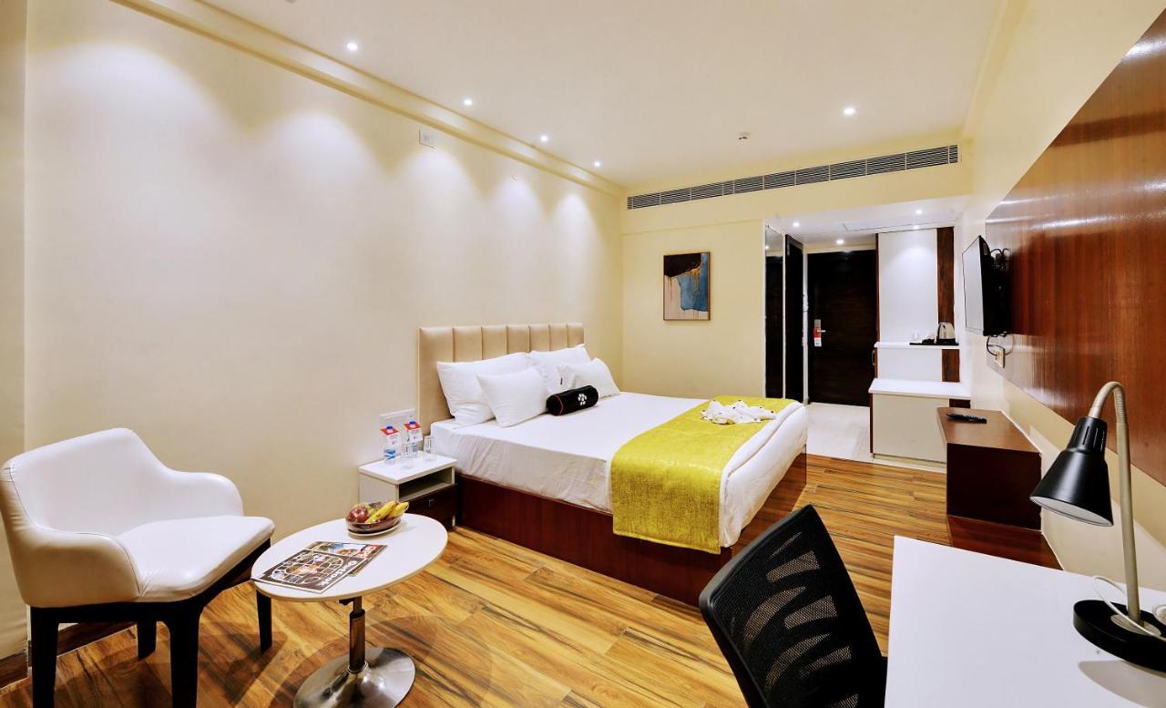 Mastiff Select Gulbarga Hotel Kalaburagi Kültér fotó