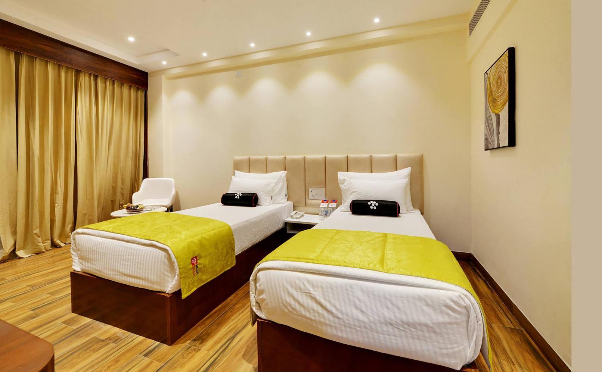 Mastiff Select Gulbarga Hotel Kalaburagi Kültér fotó